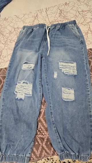 Vaqueros sin estrenar talla alta 4XL .