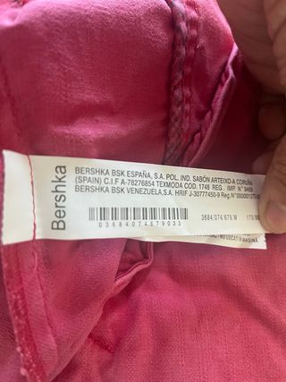 Chaqueta vaquera Bershka M Roja/rosa