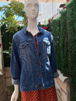 Cazadora vaquera C&A Talla L