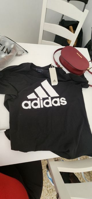 Camiseta Adidas Negra