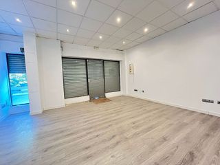 Local comercial en venta en Parque Lisboa - La Paz en Alcorcón