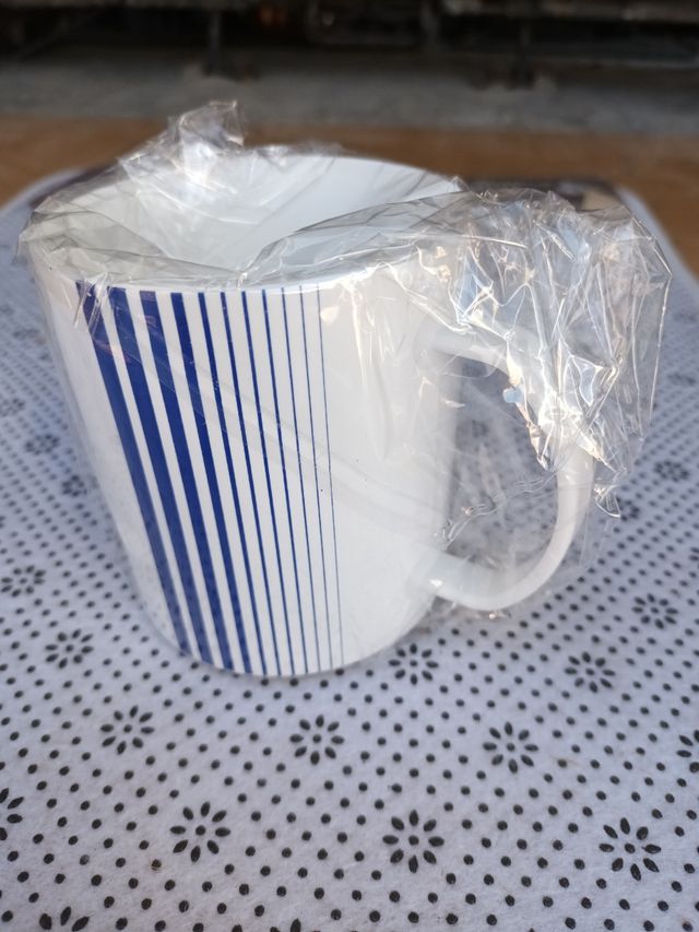 Taza Real Madrid ,plastico