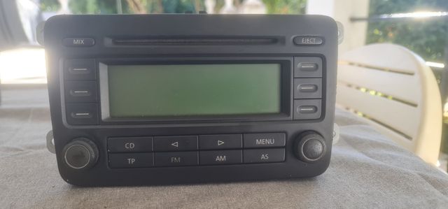 Radio volkswagen golf