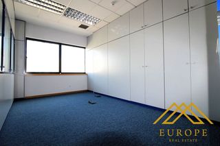 Oficina en alquiler en Zona Industrial en Alcobendas