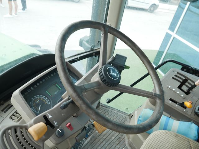 Tractor John Deere 6330 Premium