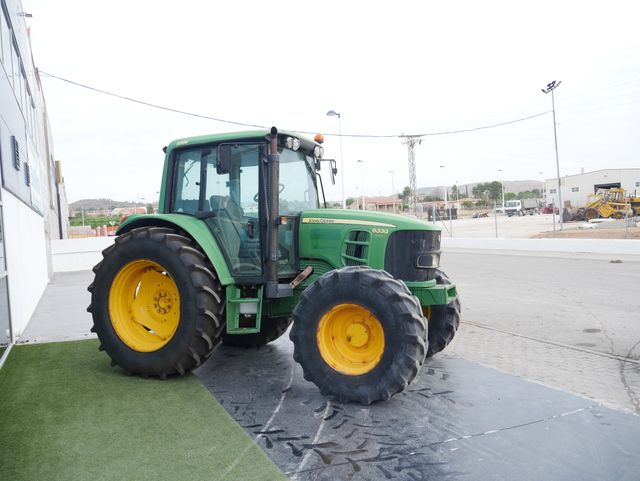 Tractor John Deere 6330 Premium