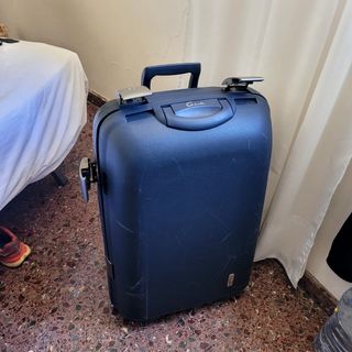 Maleta de viaje  azul