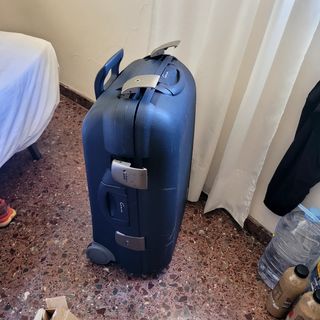 Maleta de viaje  azul
