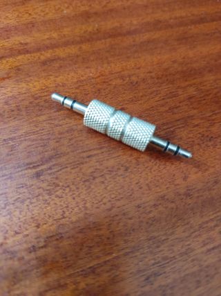2 Adaptadores Áudio Estéreo 3.5mm Macho-Macho