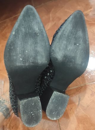 ‼️ PRECIO NO NEGOCIABLE ‼️ 
Zapatos de tacón negro