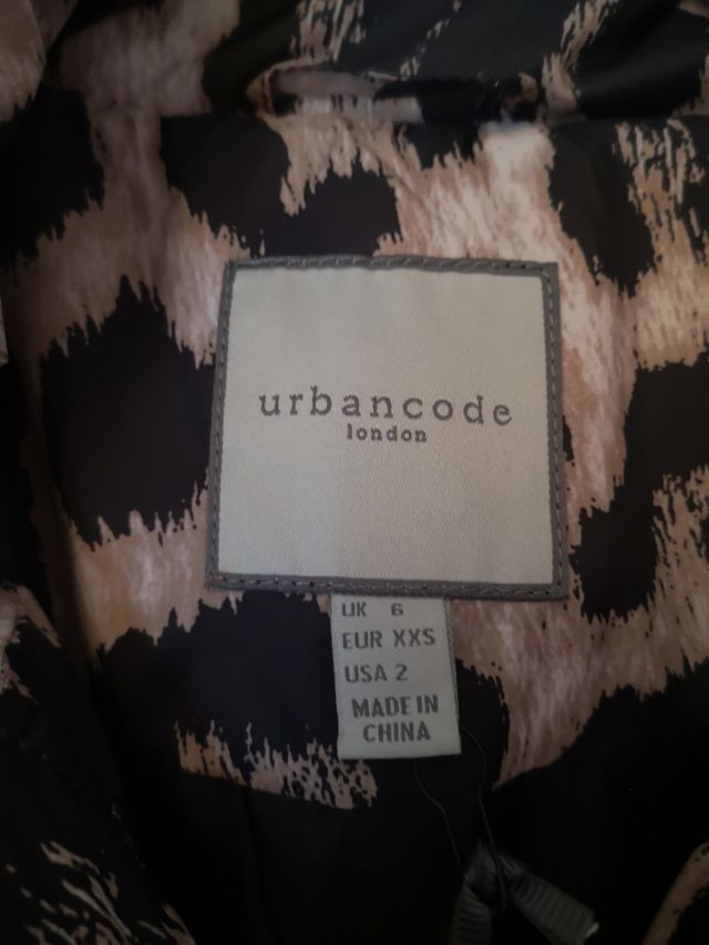Chaqueta acolchada leopardo Urban Code