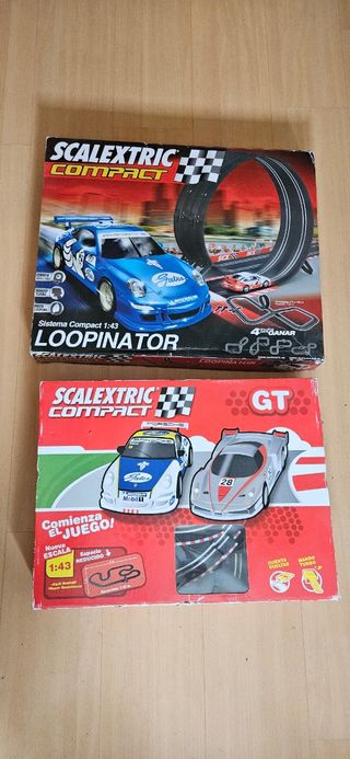 2 Scalextric Compact Loopinator y GT