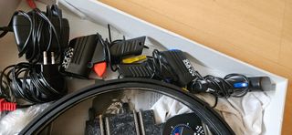 2 Scalextric Compact Loopinator y GT