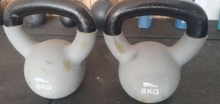 2 Kettlebell 8kg Neopreno