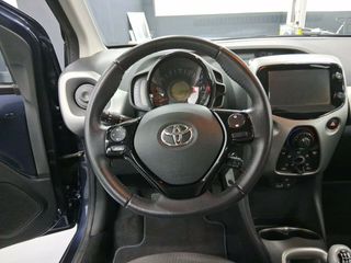 Toyota Aygo 1.0 70 x-play