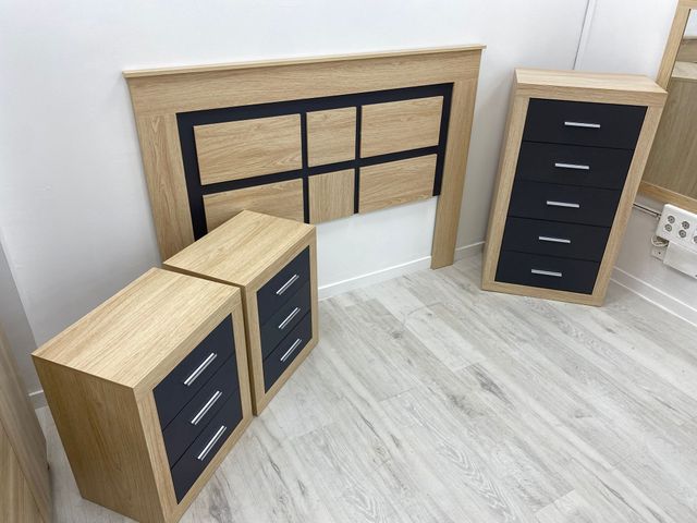 Dormitorio completo:Cabecero,2 mesitas y sinfonier
