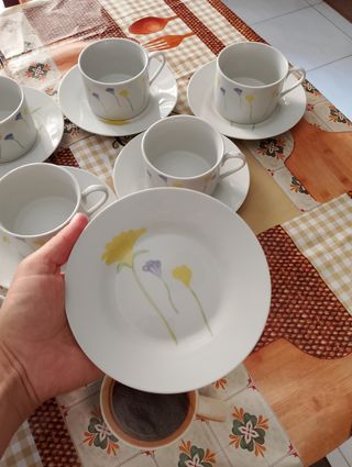 Set 6 Tazze da Tè con Piattini