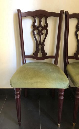 Conjunto 4 sillas madera y terciopelo