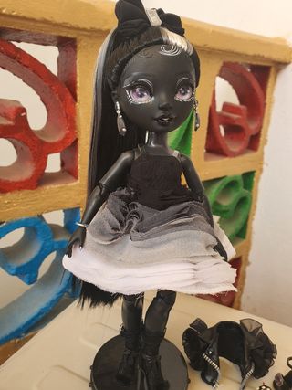 Shadow High Shanelle Onyx Muñeca