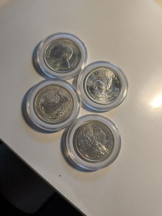 Plata 999
4 monedas de plata
