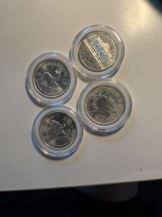 Plata 999
4 monedas de plata
