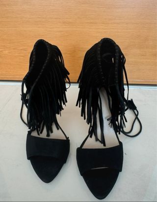 Sandalias Zara con flecos