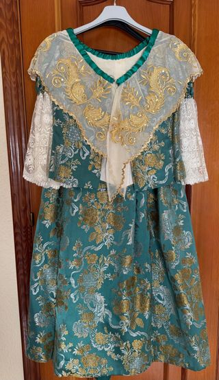 Traje Fallera Artesano + zapatos  Moncada 1977