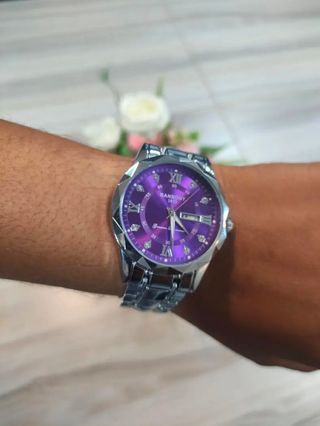 Reloj  Hombre Morado y Plateado