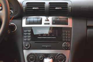 Mercedes-Benz Clase C 2006