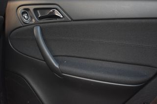 Mercedes-Benz Clase C 2006