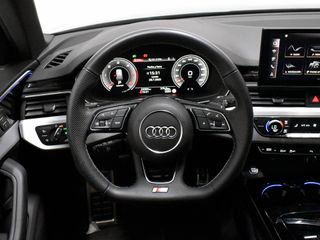 Audi A4 AVANT BLACK LINE 35 TDI 163 CV STRONIC