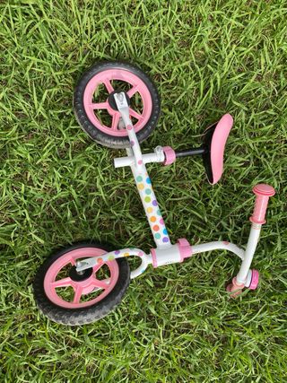 Bicicleta de equilibrio infantil