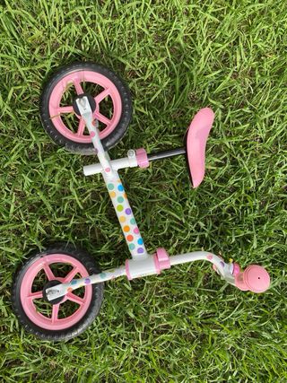 Bicicleta de equilibrio infantil
