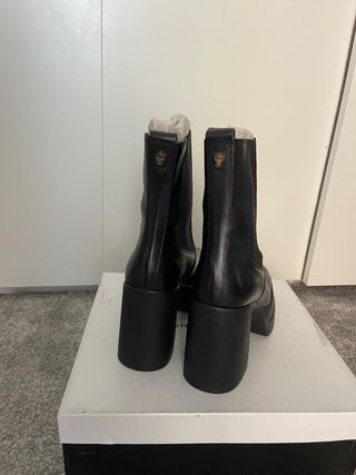 Botines piel Kurt Geiger negros