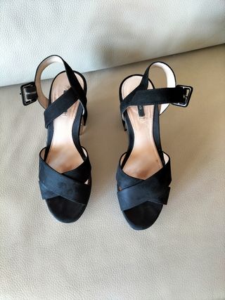 Sandalias de ante negras