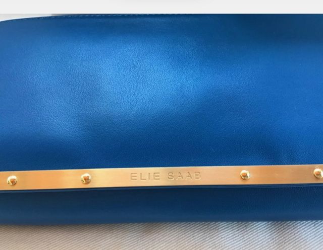 Bolso de piel azul/turquesa de Elie Saab
