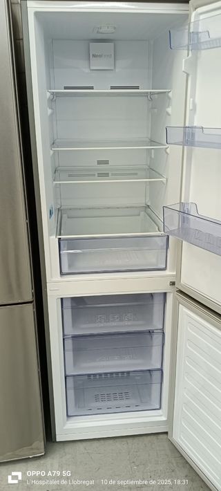 Nevera Combi Beko
NO FROST ENERGÍA A+