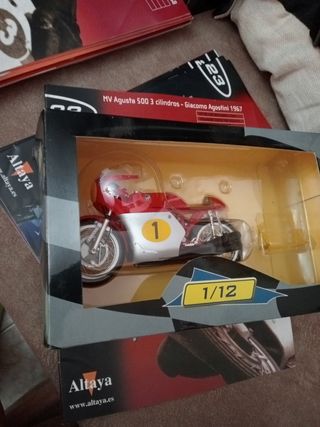 Moto GP Giacomo Agostini 1967 Solo por un día