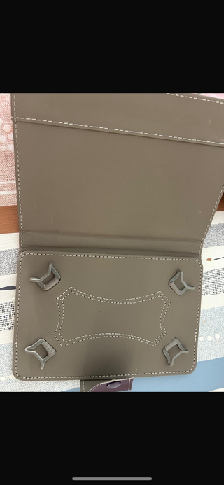 Funda para tablet con mariposas