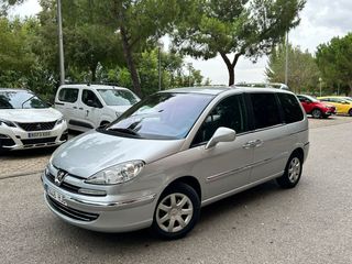 Peugeot 807 2012
