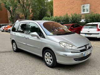 Peugeot 807 2012