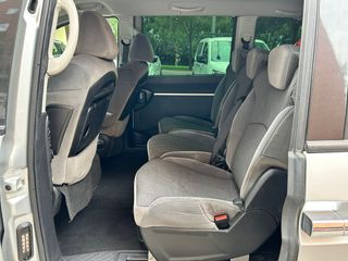 Peugeot 807 2012