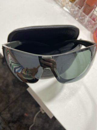 Gafas de Sol Emporio Armani Verde oliva y negro.