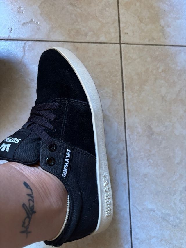 Zapatillas Supra Negras