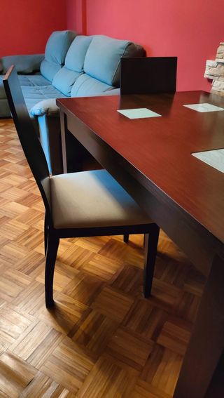 Mesa comedor extensible + 4 sillas