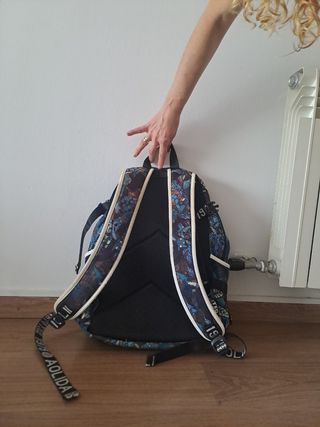 Mochila Dragon Ball Z Goku Ultra Instinto