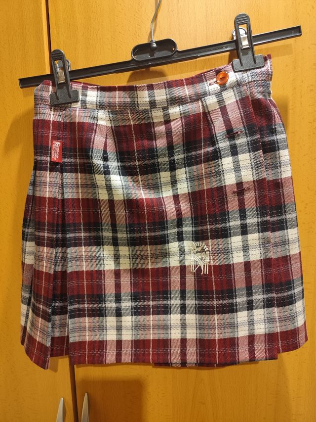 Falda uniforme Santos Mártires Talla 6