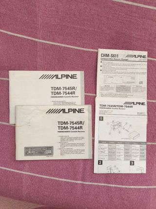 Radio Alpine TDM-7544R + cargador CDs CHM-5611