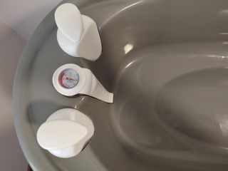 Bañera bebé Bebéjou con adaptador y termómetro