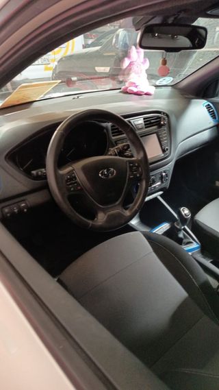 Hyundai i20 2016
